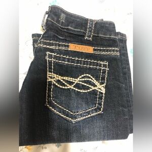 Cowgirl Tuff Women's Jeans - Dark Wash.